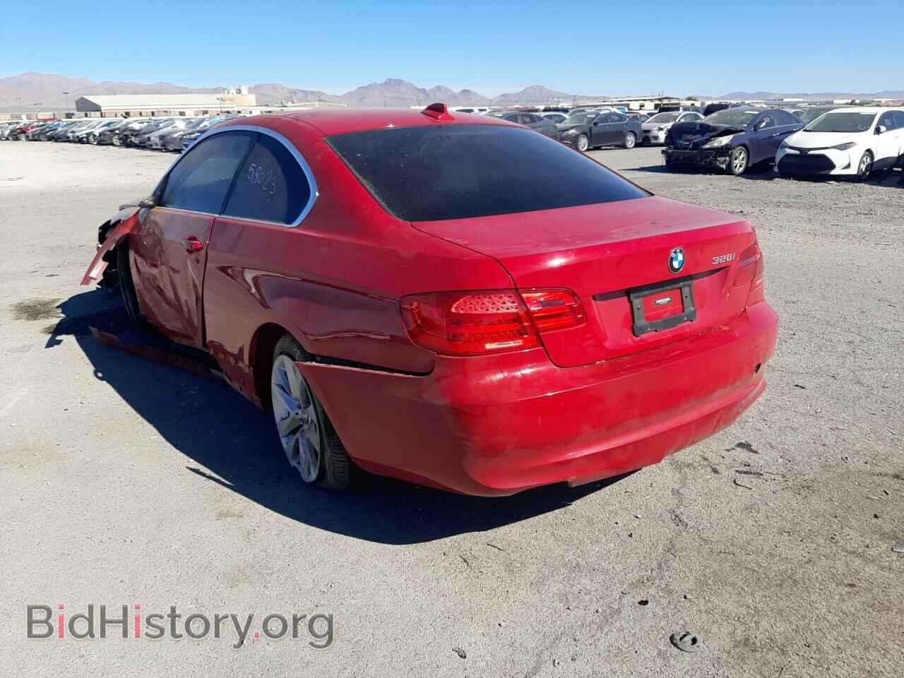 2013 BMW 3 SERIES - VIN: WBAKE5C57DJ106926 - Фото 3