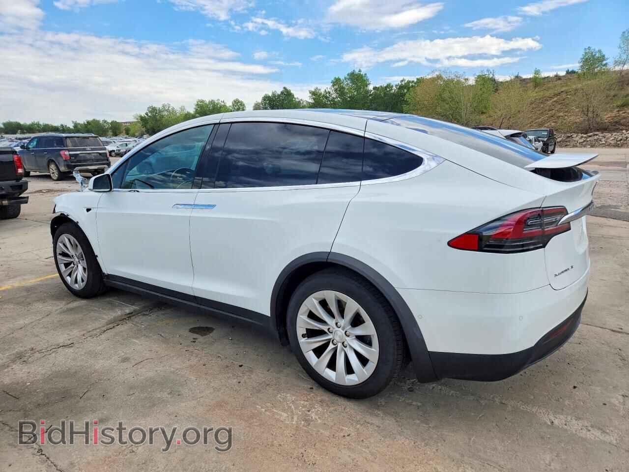 2018 TESLA MODEL X - VIN: 5YJXCDE21JF112039 - Фото 2