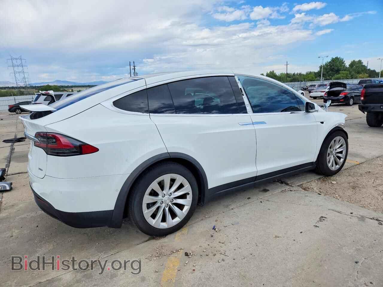 2018 TESLA MODEL X - VIN: 5YJXCDE21JF112039 - Фото 3