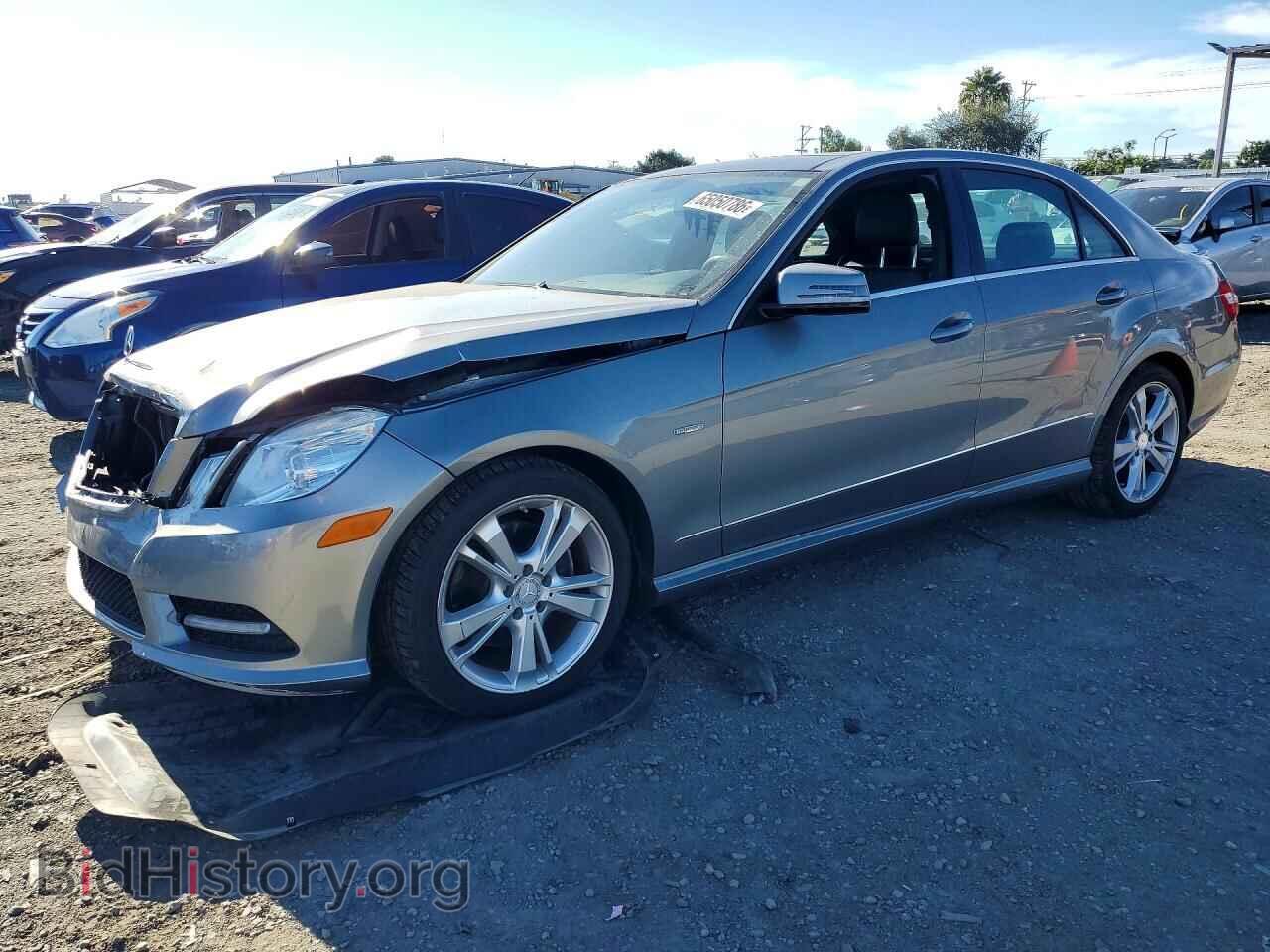 Photo WDDHF5KB8CA525762 - MERCEDES-BENZ E-CLASS 2012