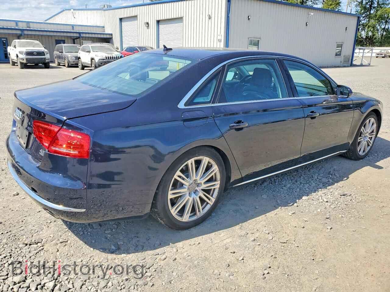 2011 AUDI A8 - VIN: WAURVAFD4BN018643 - Фото 3