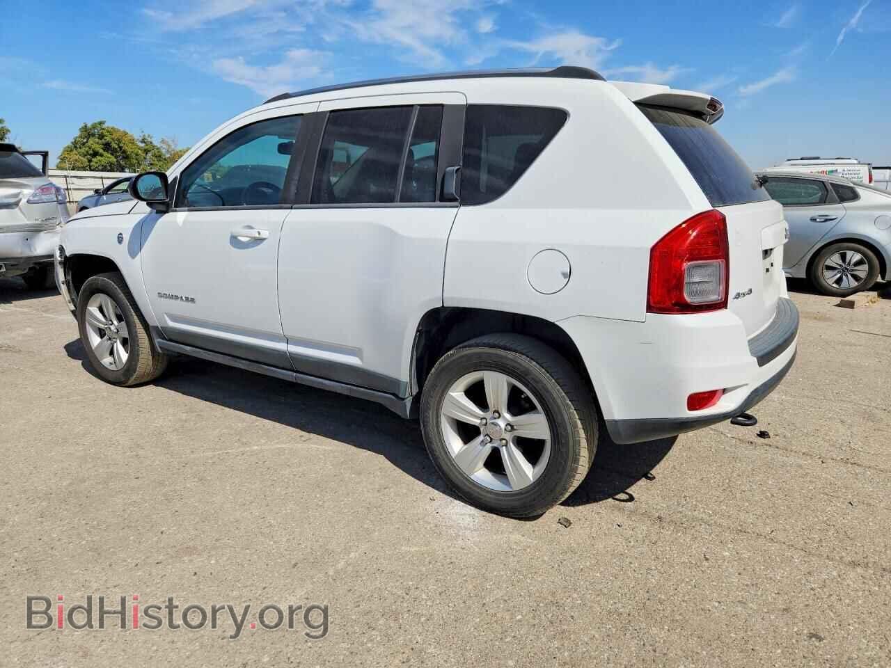 2011 JEEP COMPASS - VIN: 1J4NF1FB2BD201679 - Фото 2