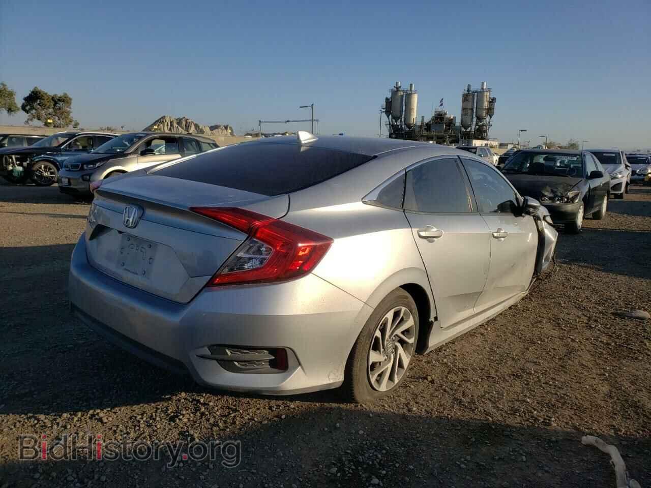 2017 HONDA CIVIC - VIN: 19XFC2F76HE200773 - Фото 4