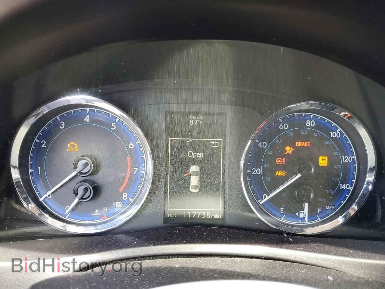 2018 TOYOTA COROLLA - VIN: 5YFBURHEXJP743063 - Фото 9