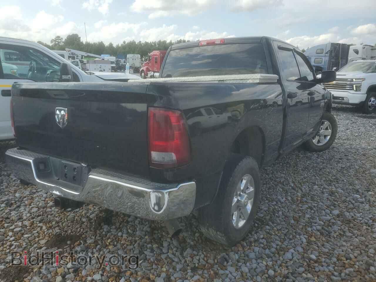 2014 RAM All Models - VIN: 3C6UR4CJ7EG158817 - Фото 3
