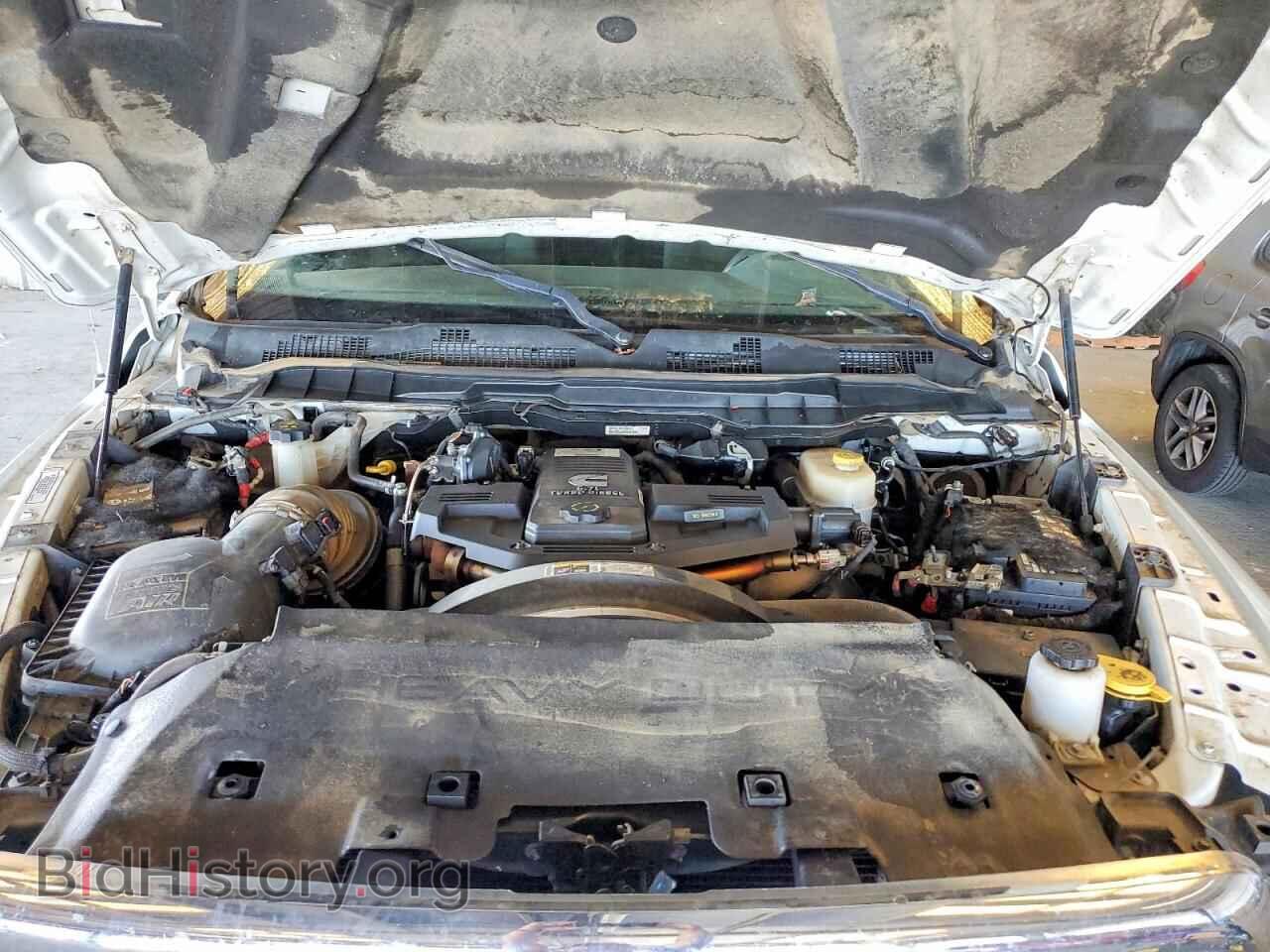 2018 RAM 3500 - VIN: 3C63R3HL8JG249248 - Photo 11