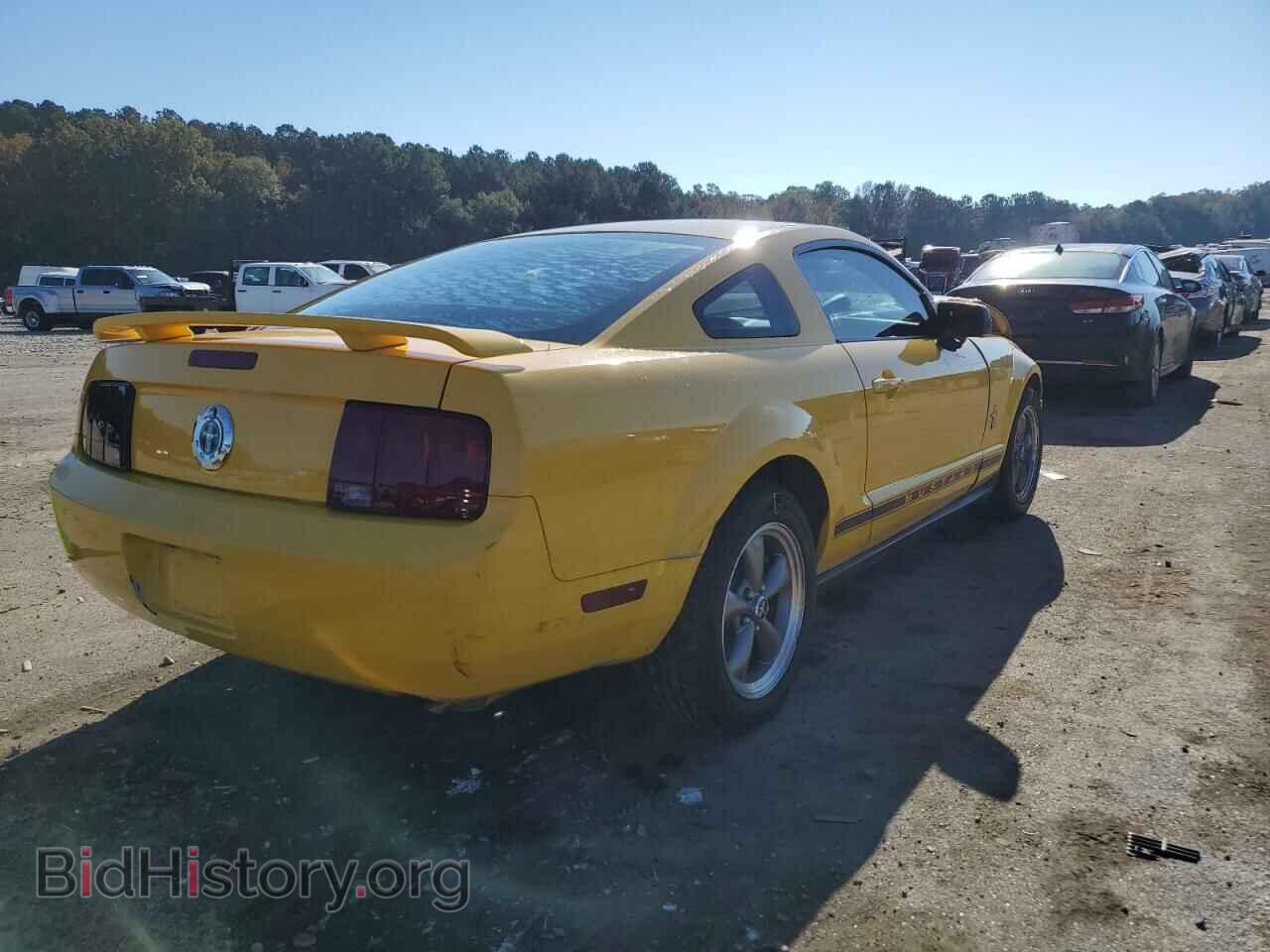 2006 FORD MUSTANG - VIN: 1ZVFT80N865250137 - Фото 4