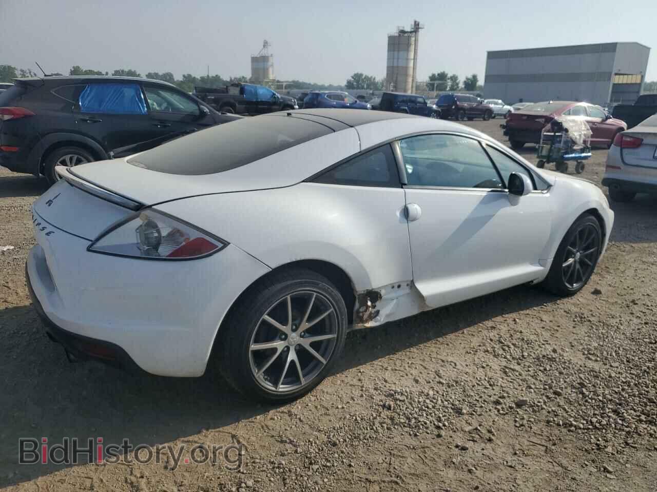 2011 MITSUBISHI ECLIPSE - VIN: 4A31K5DF0BE002747 - Photo 3