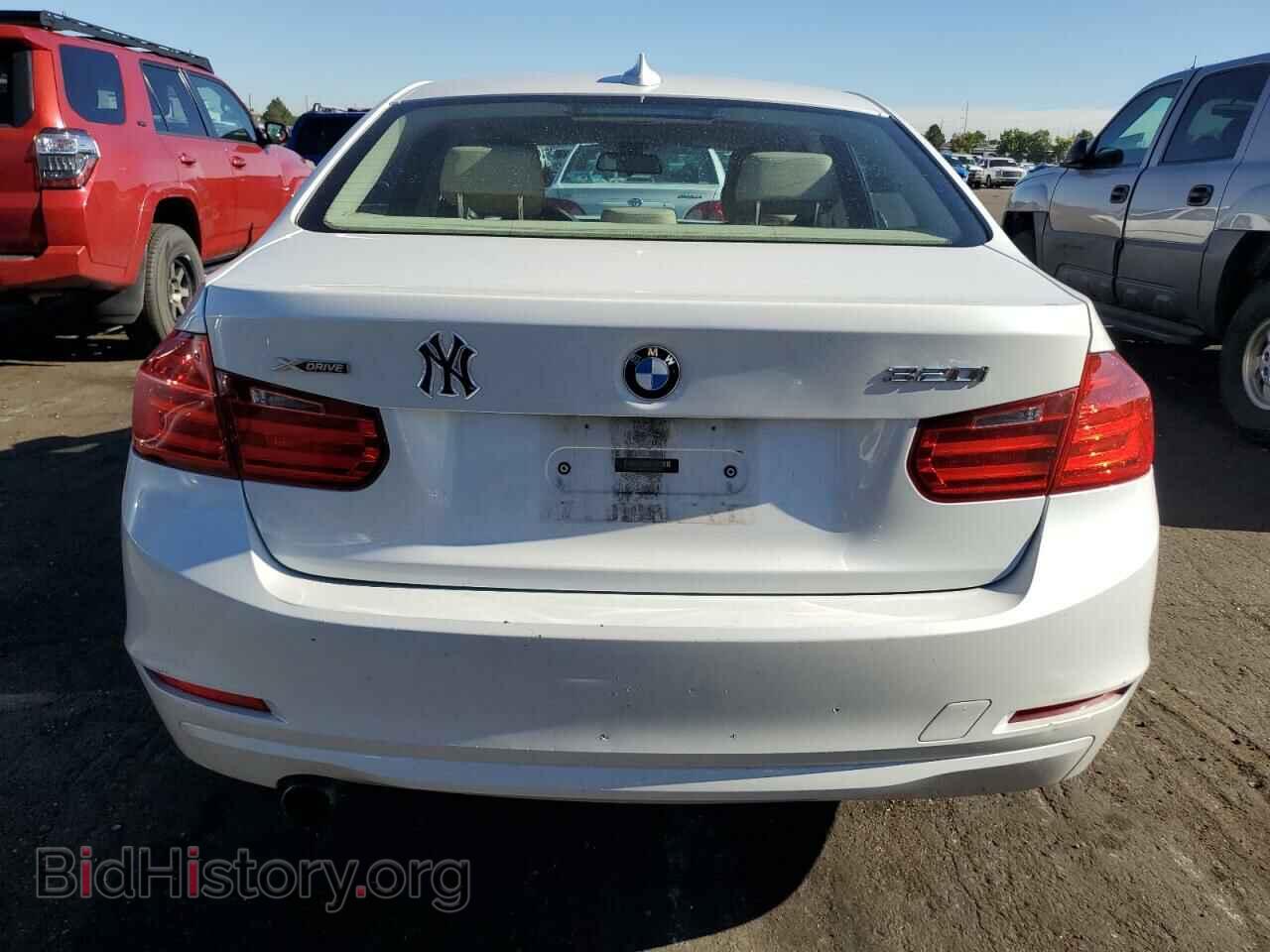2013 BMW 3 SERIES - VIN: WBA3C3C57DF979934 - Фото 6
