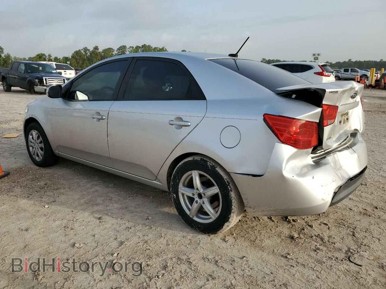 2012 KIA FORTE - VIN: KNAFU4A24C5612809 - Фото 2