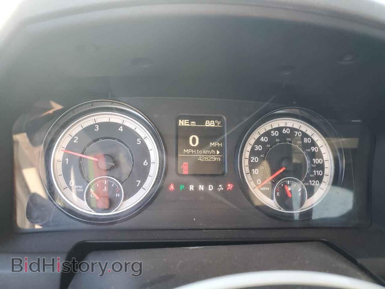 2018 RAM All Models - VIN: 3C63R3AJ1JG132166 - Photo 9