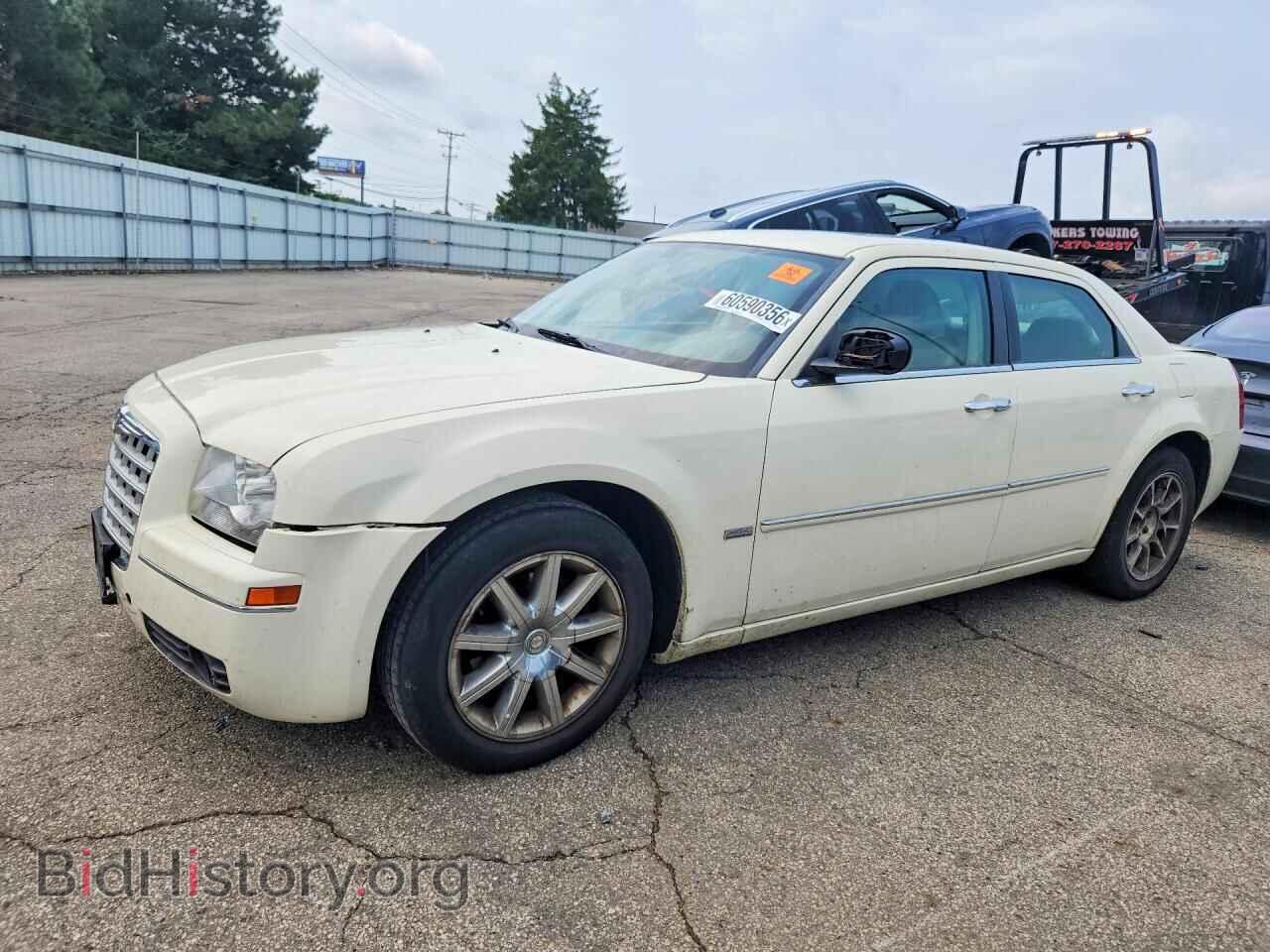 Photo 2C3CA5CV6AH254246 - CHRYSLER 300 2010
