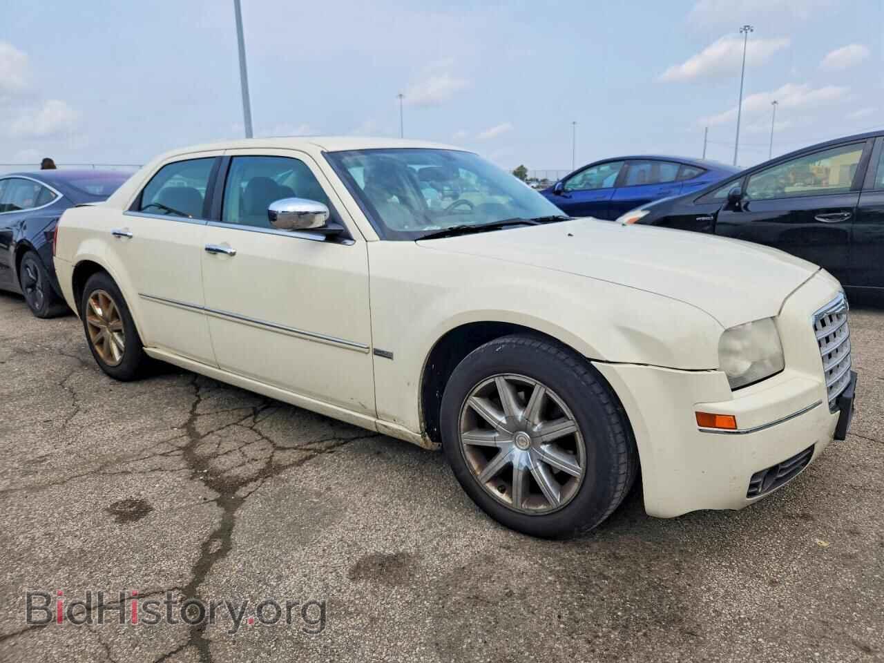 2010 CHRYSLER 300 - VIN: 2C3CA5CV6AH254246 - Фото 8