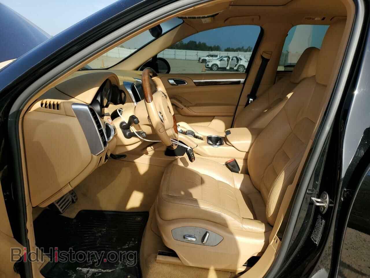 2011 PORSCHE CAYENNE - VIN: WP1AE2A25BLA93910 - Фото 7