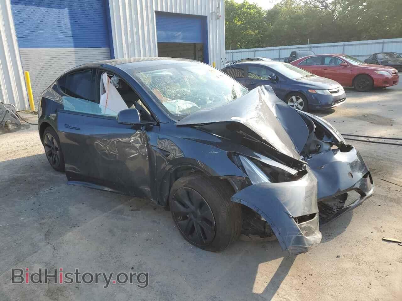 2024 TESLA MODEL Y - VIN: 7SAYGDEE6RF178149 - Photo 4