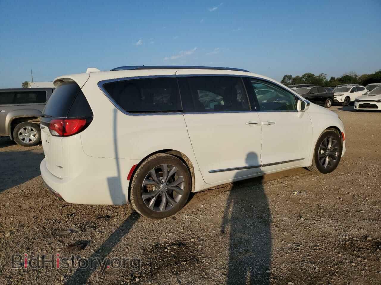 2018 CHRYSLER PACIFICA - VIN: 2C4RC1GG2JR252122 - Photo 3
