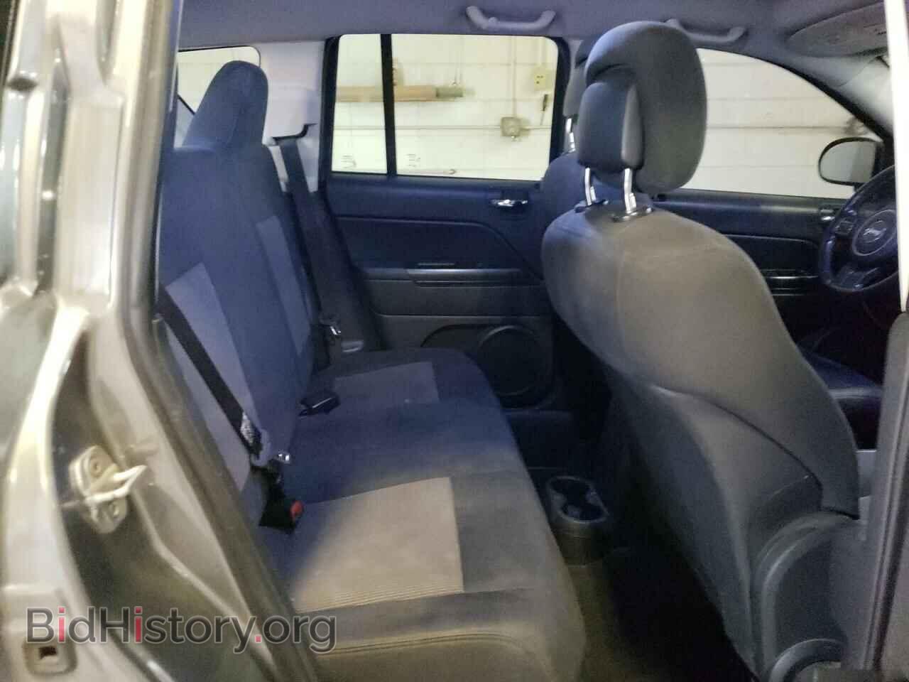 2011 JEEP COMPASS - VIN: 1J4NT1FB7BD264480 - Photo 11