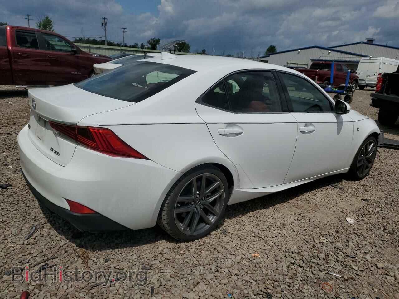 2018 LEXUS IS - VIN: JTHBA1D27J5076809 - Photo 3
