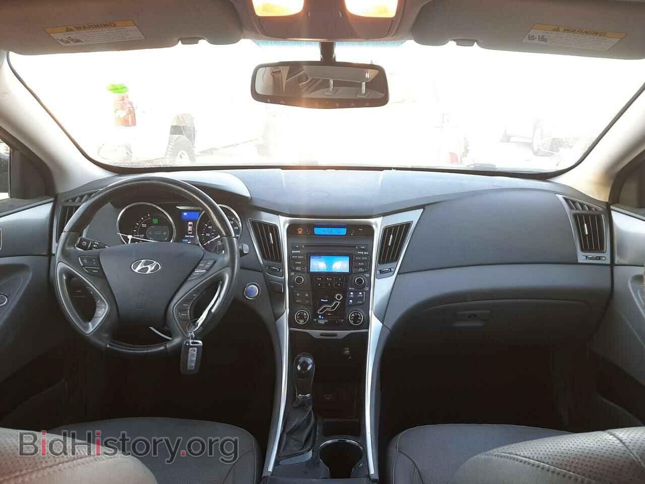 2012 HYUNDAI SONATA - VIN: KMHEC4A47CA045470 - Фото 9