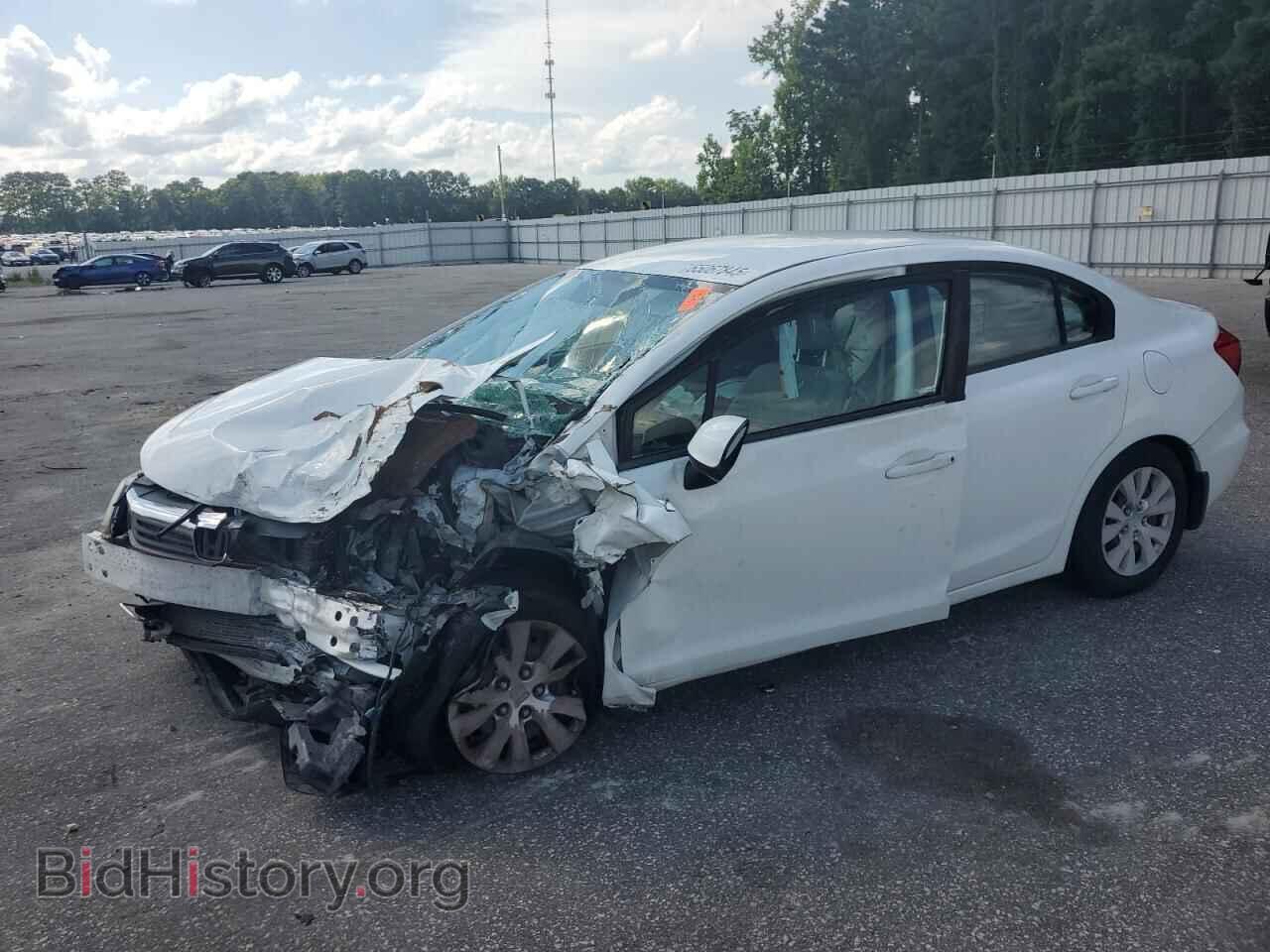 Фотография 19XFB2F56CE388706 - HONDA CIVIC 2012