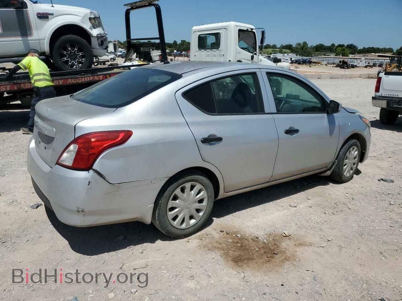 2016 NISSAN VERSA - VIN: 3N1CN7AP7GL918072 - Фото 3
