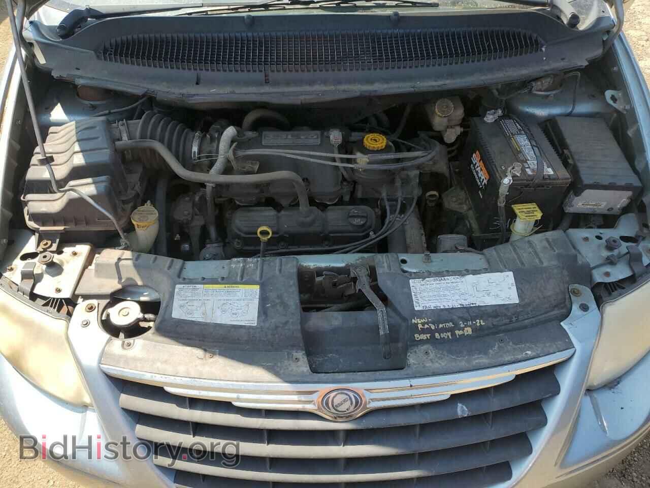 2006 CHRYSLER MINIVAN - VIN: 2A4GP44R56R744776 - Фото 12
