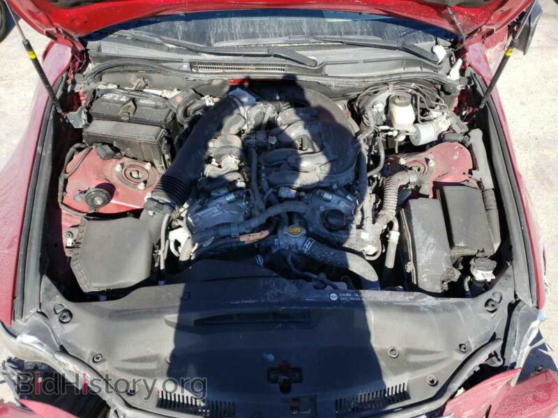 2014 Lexus IS (VIN JTHBE1D24E5004458) — photo 7 of 10