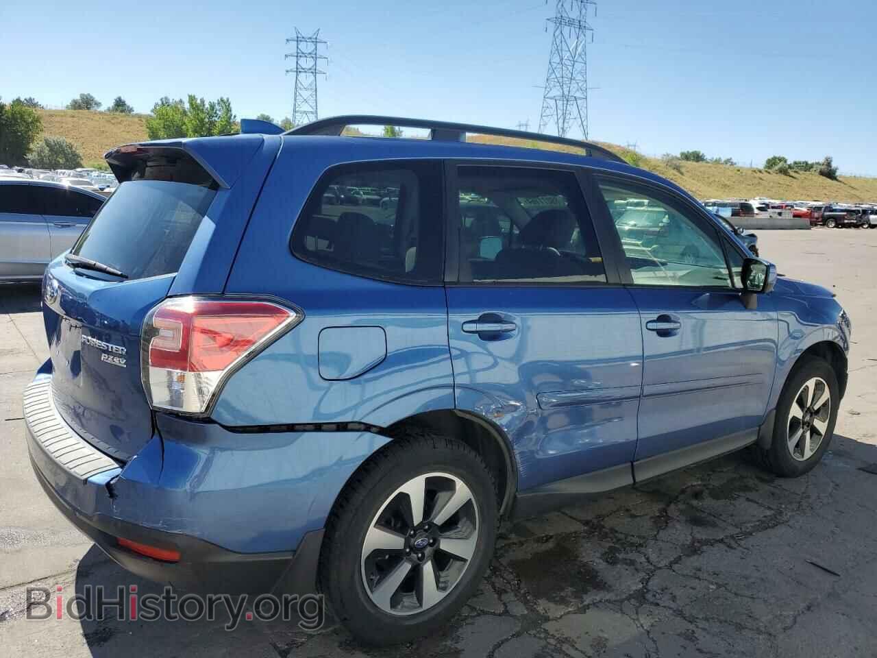 2017 SUBARU FORESTER - VIN: JF2SJAEC8HH456809 - Фото 3