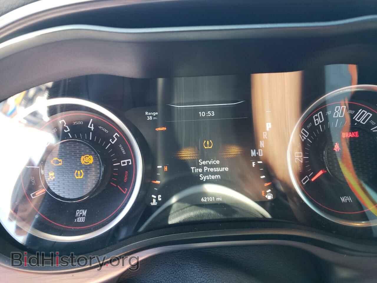 2018 DODGE CHALLENGER - VIN: 2C3CDZAG0JH302908 - Фото 9