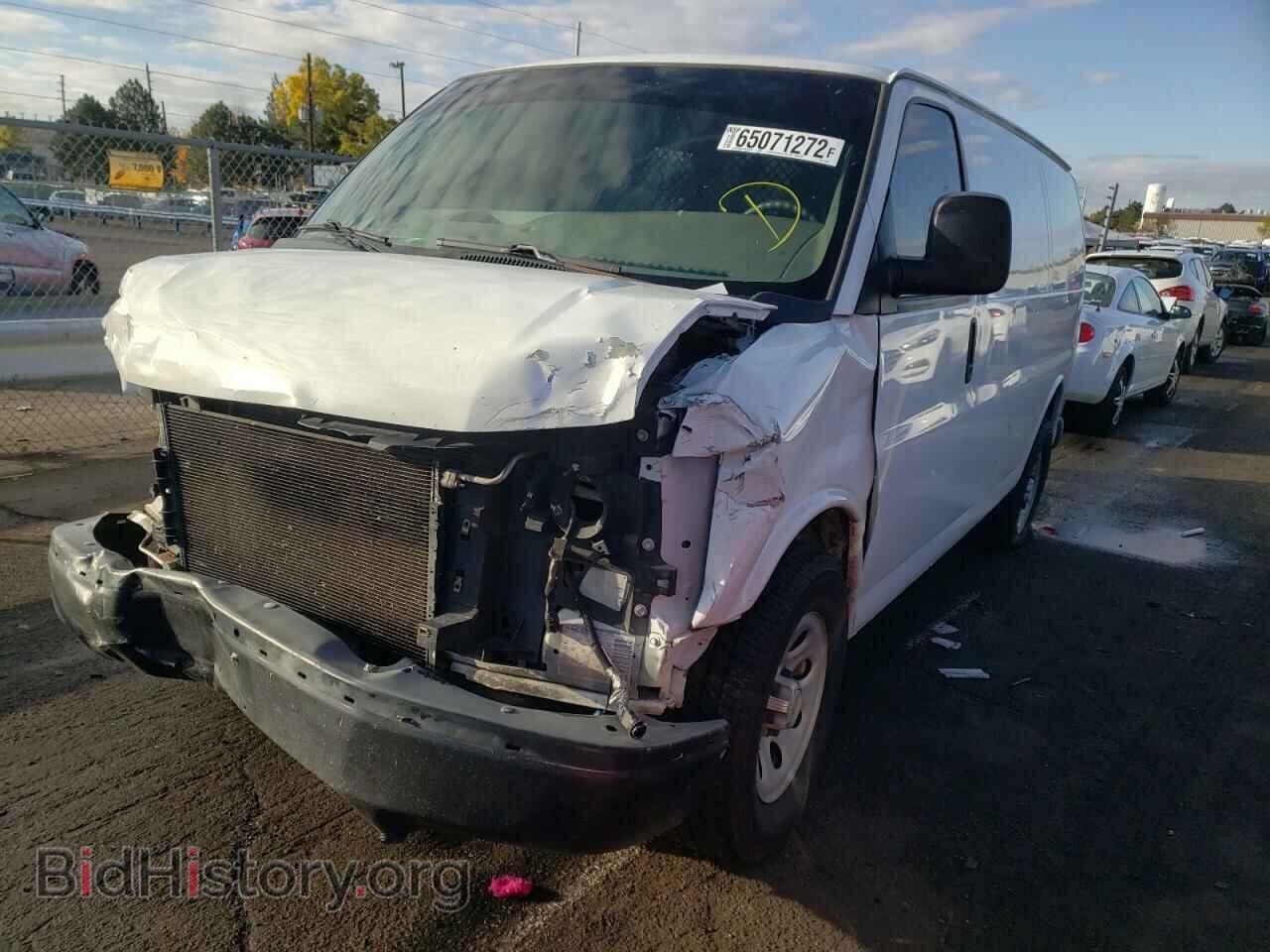 2012 CHEVROLET EXPRESS - VIN: 1GCSHAF45C1146295 - Фото 2