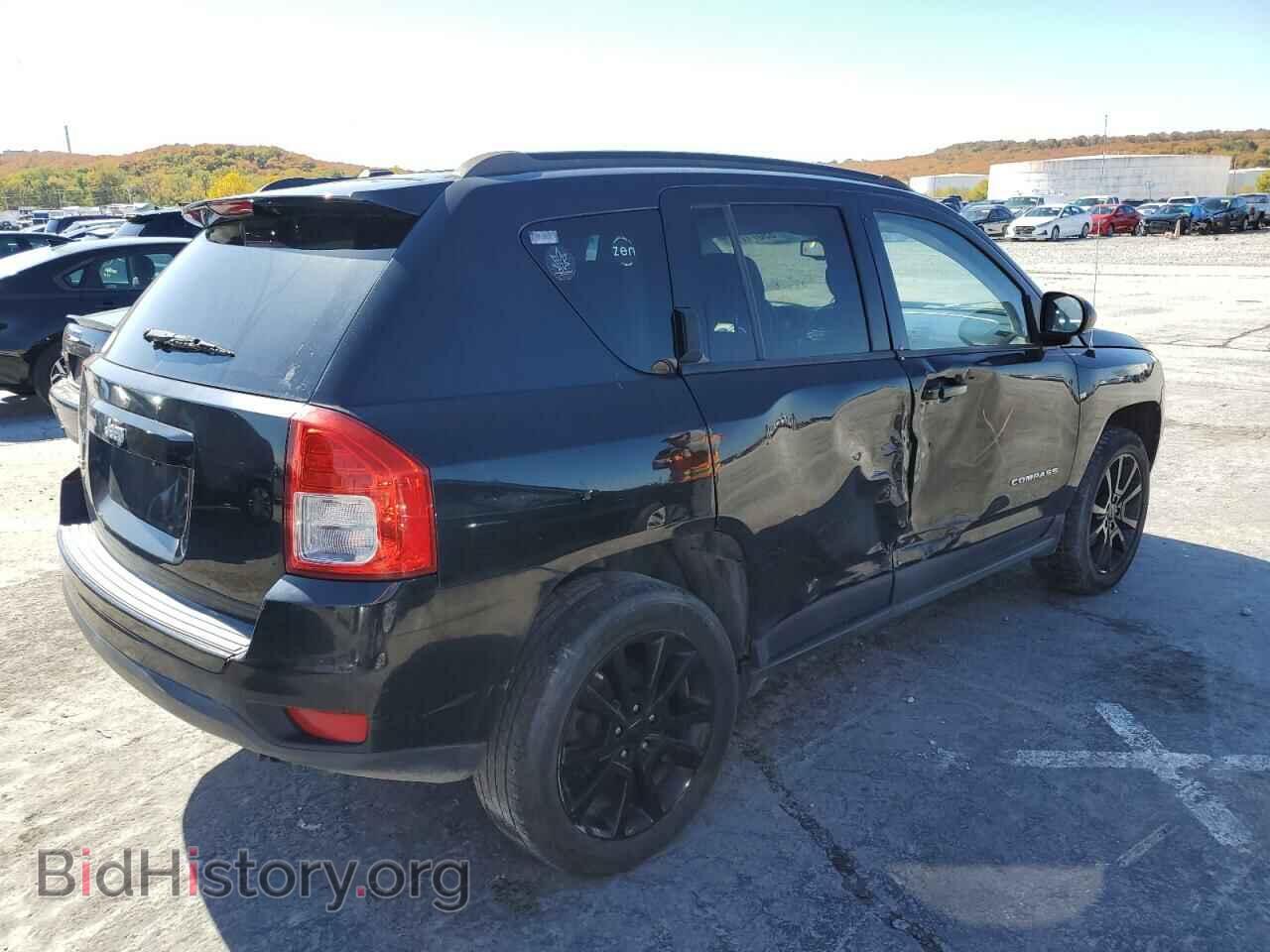 2012 JEEP COMPASS - VIN: 1C4NJDEB5CD698090 - Photo 4