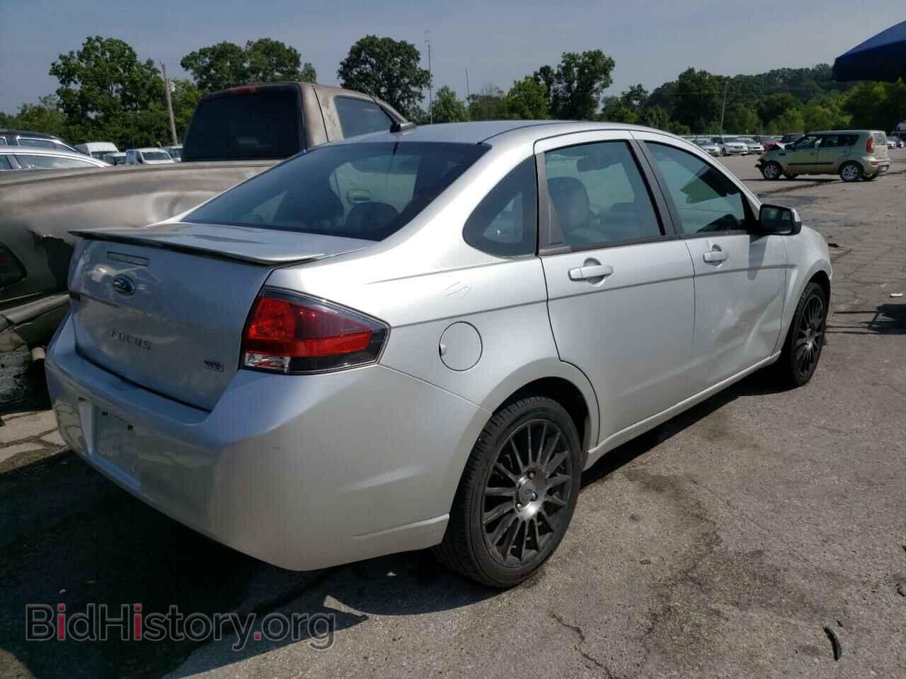 2011 FORD FOCUS - VIN: 1FAHP3GN5BW162889 - Фото 3