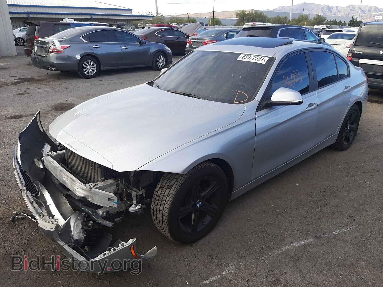 2015 BMW 3 SERIES - VIN: WBA3A5G5XFNS90796 - Фото 2
