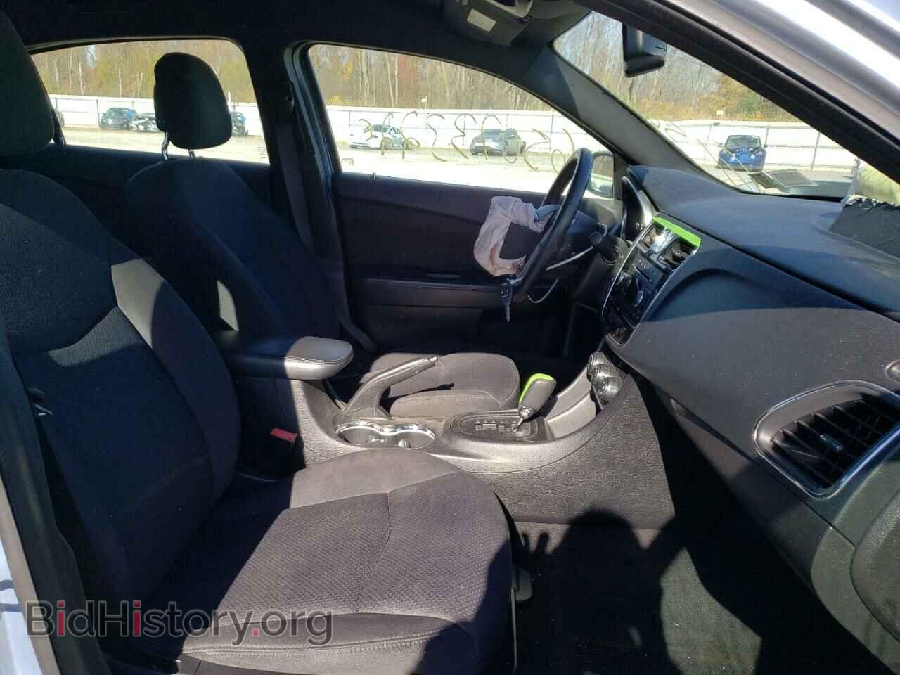 2013 CHRYSLER 200 - VIN: 1C3CCBBB7DN570931 - Фото 5