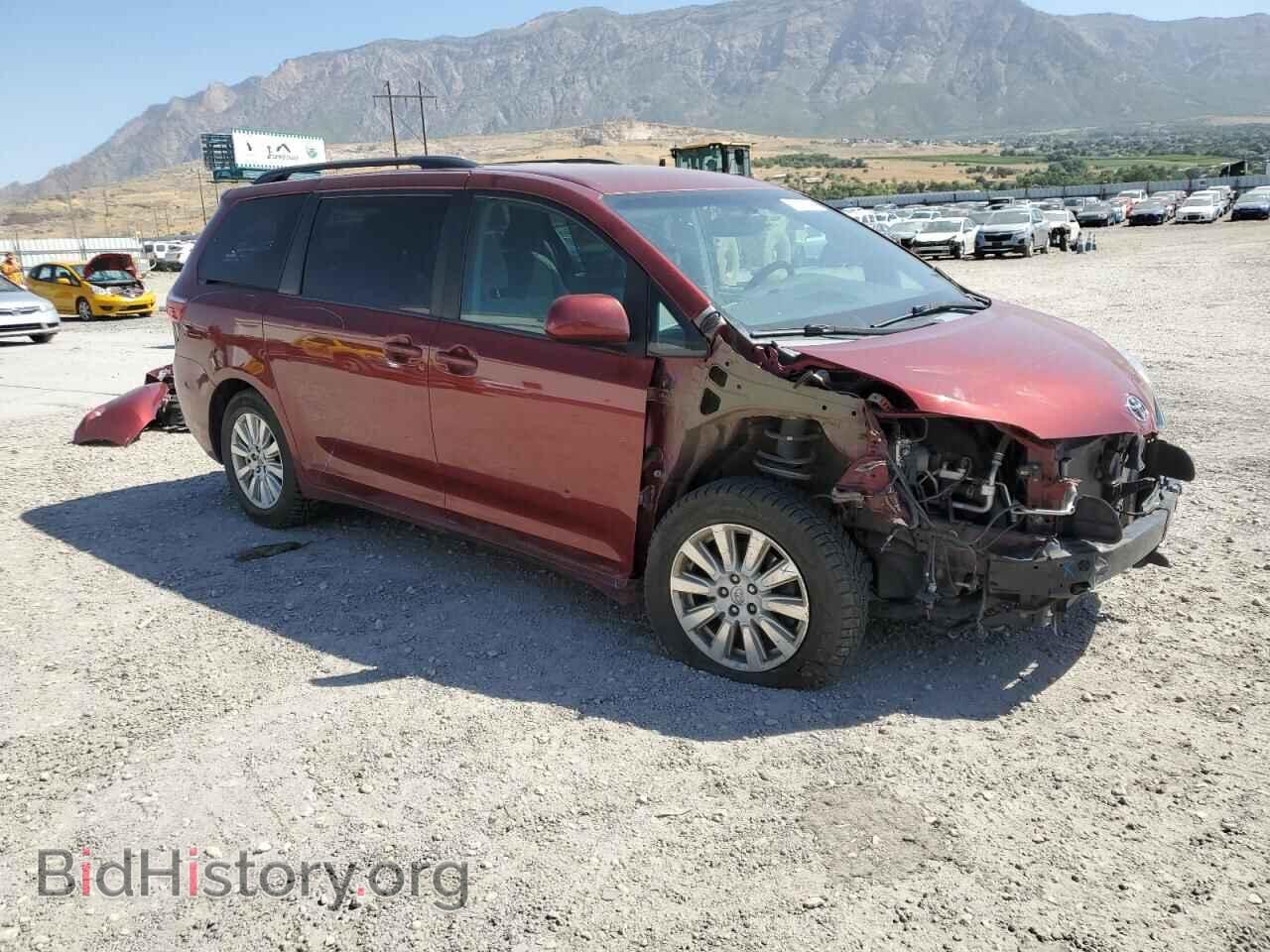 2017 TOYOTA All Models - VIN: 5TDJZ3DC0HS187328 - Фото 4