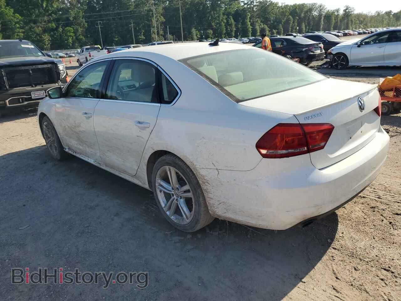2014 VOLKSWAGEN PASSAT - VIN: 1VWBT7A36EC048543 - Фото 2