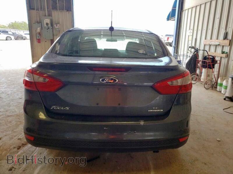 2014 Ford FOCUS (VIN 1FADP3F29EL403123) — фото 6 из 12