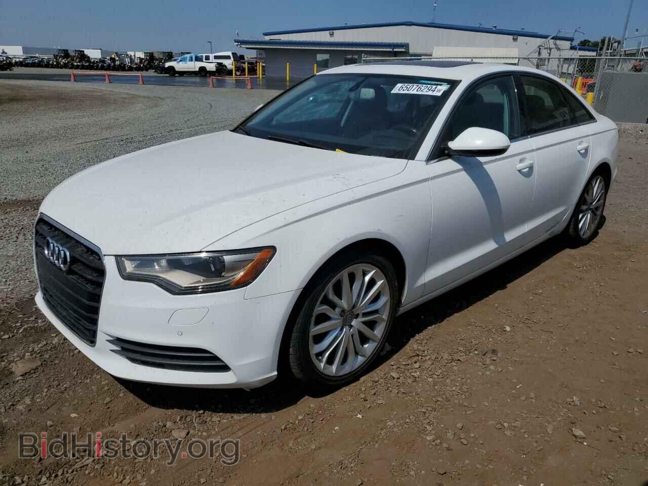 Фотография WAUDFAFC2CN114061 - AUDI A6 2012