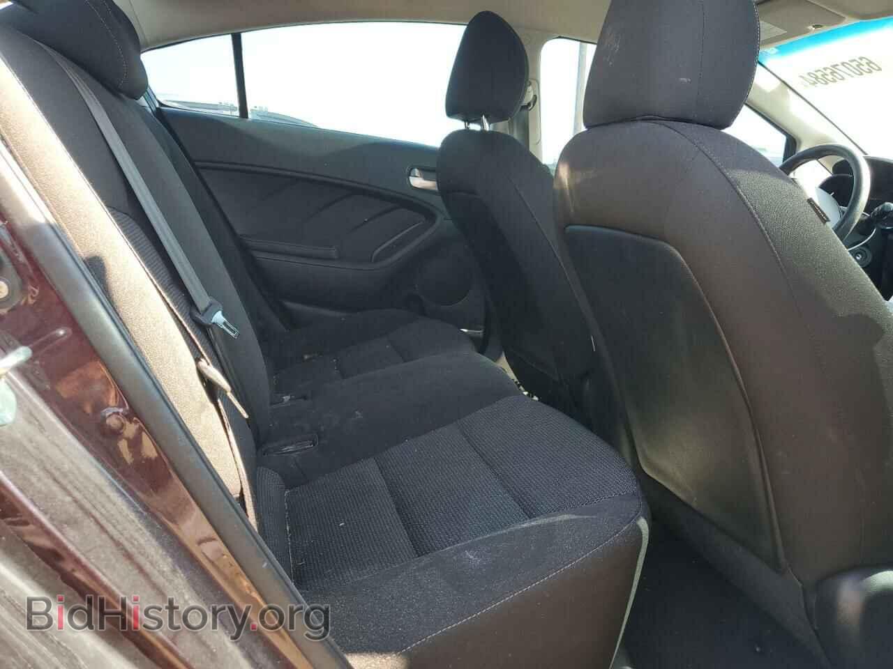 2017 KIA FORTE - VIN: 3KPFK4A77HE042532 - Фото 10
