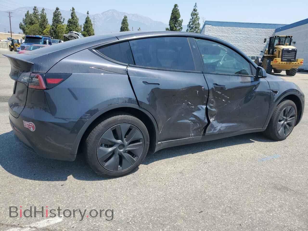 2024 TESLA MODEL Y - VIN: 7SAYGDED0RF124983 - Фото 3