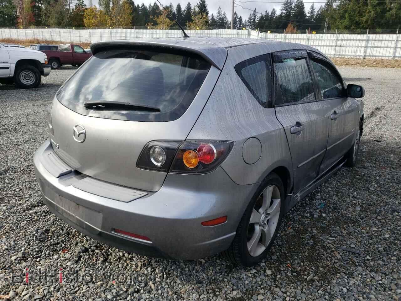 2006 MAZDA MAZDA3 - VIN: JM1BK143661467925 - Фото 4