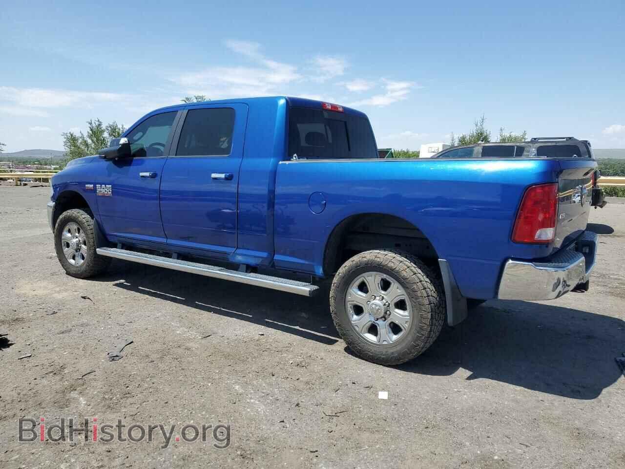 2017 RAM All Models - VIN: 3C6UR5MJXHG772396 - Photo 2
