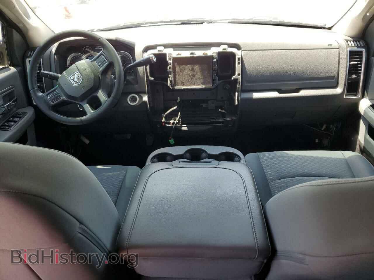 2017 RAM All Models - VIN: 3C6UR5MJXHG772396 - Photo 8