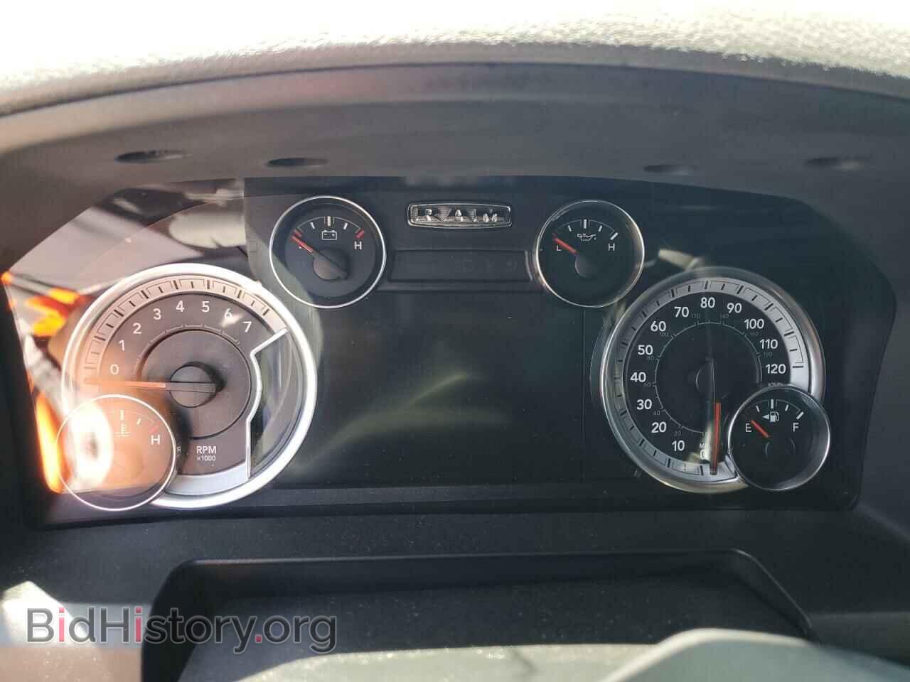 2017 RAM All Models - VIN: 3C6UR5MJXHG772396 - Photo 9
