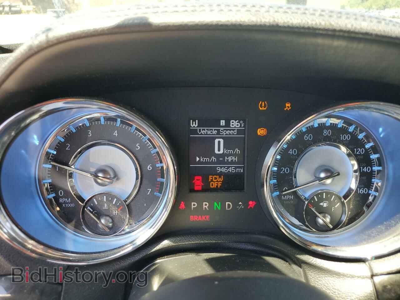 2011 CHRYSLER 300 - VIN: 2C3CA6CT6BH522508 - Фото 9