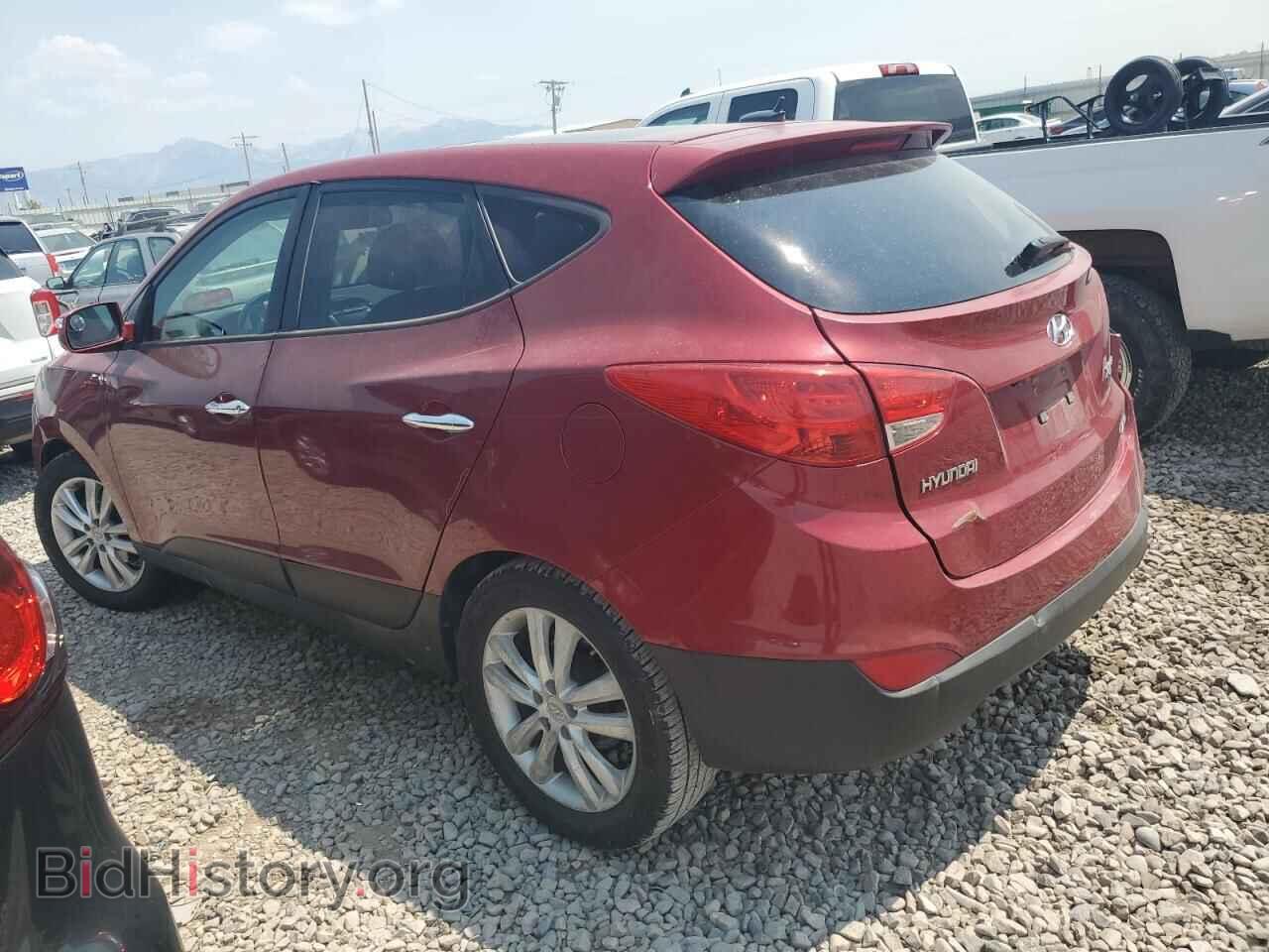 2012 HYUNDAI TUCSON - VIN: KM8JUCAC6CU381445 - Фото 2