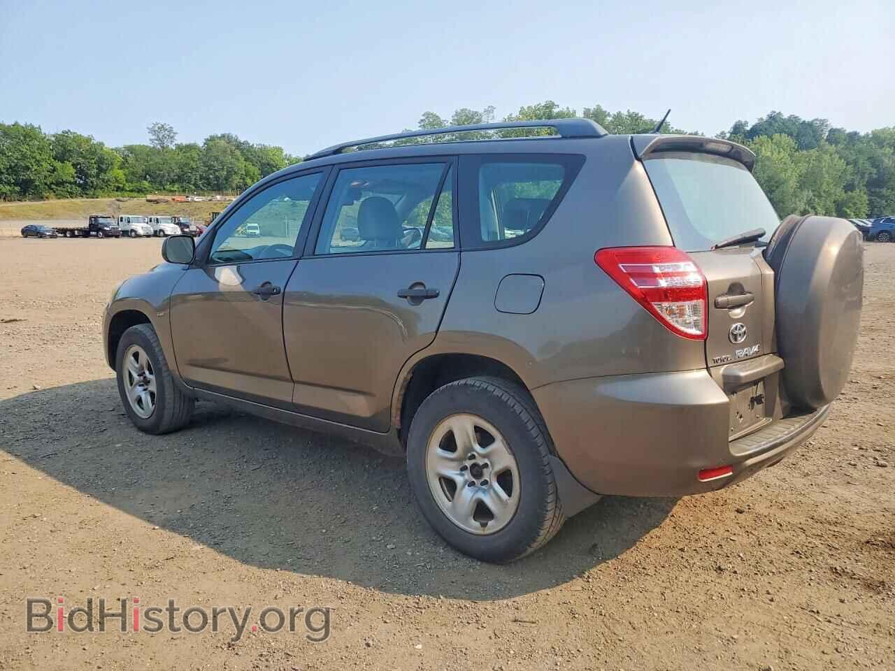 2010 TOYOTA RAV4 - VIN: 2T3BF4DV9AW031863 - Photo 2