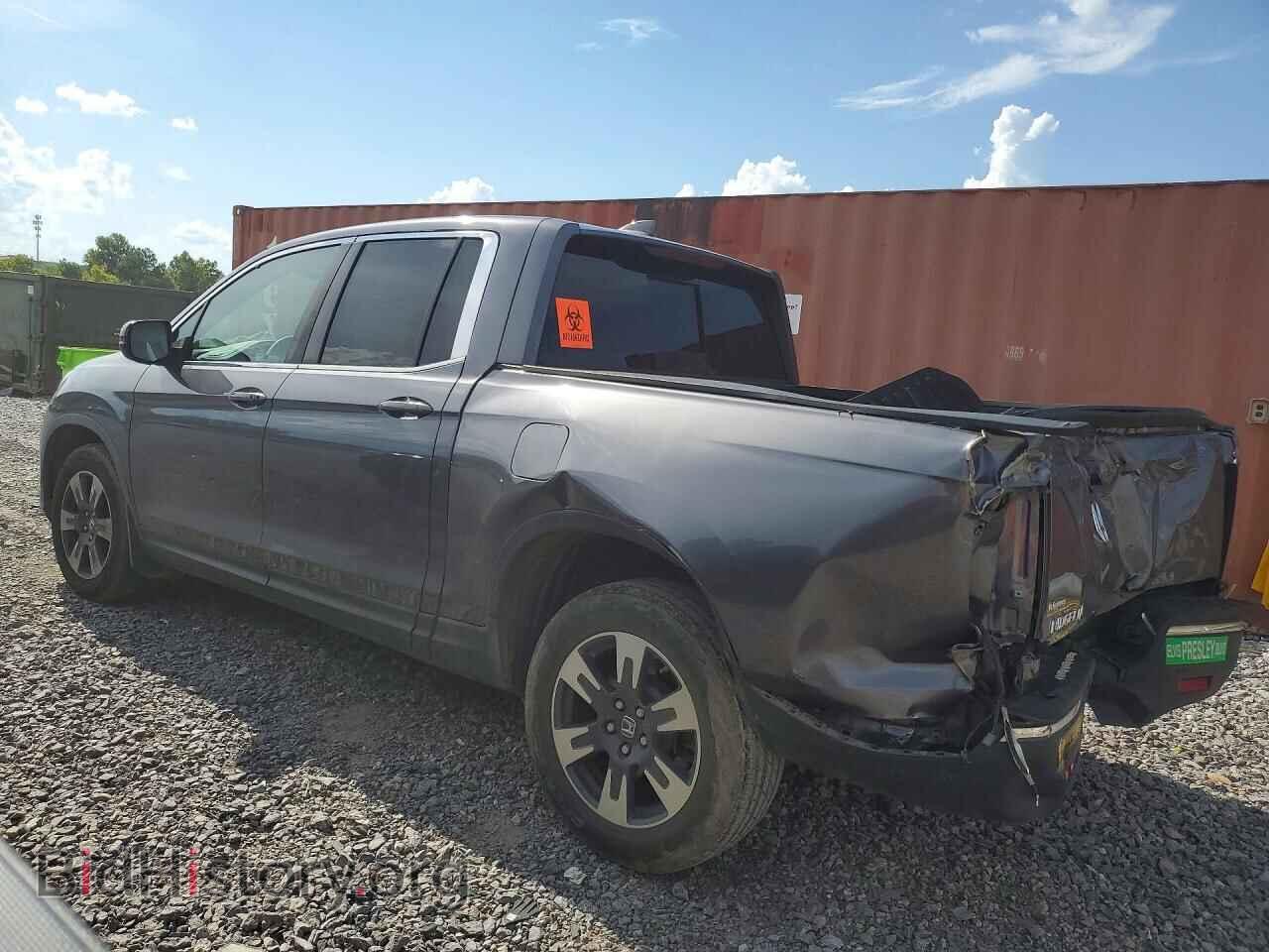 2019 HONDA RIDGELINE - VIN: 5FPYK2F50KB003956 - Фото 2