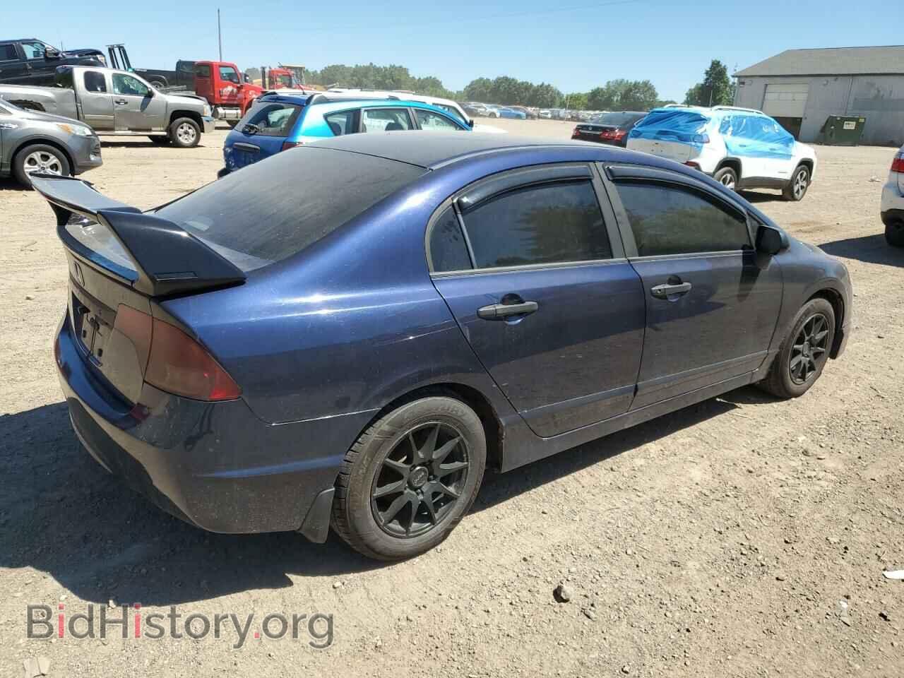 2010 HONDA CIVIC - VIN: 19XFA1F35AE010711 - Фото 3