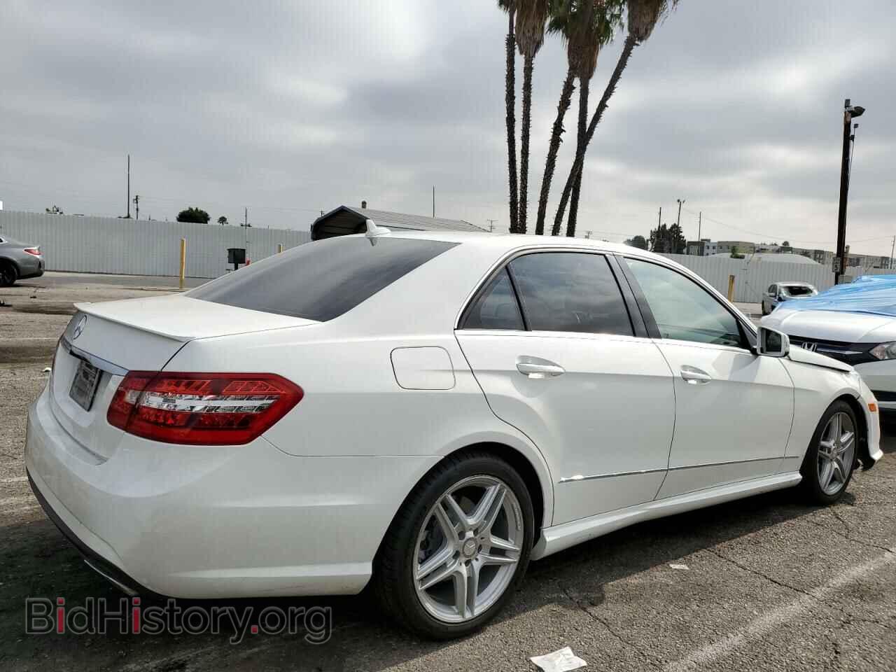 2013 MERCEDES-BENZ E-CLASS - VIN: WDDHF5KB0DA770654 - Фото 3